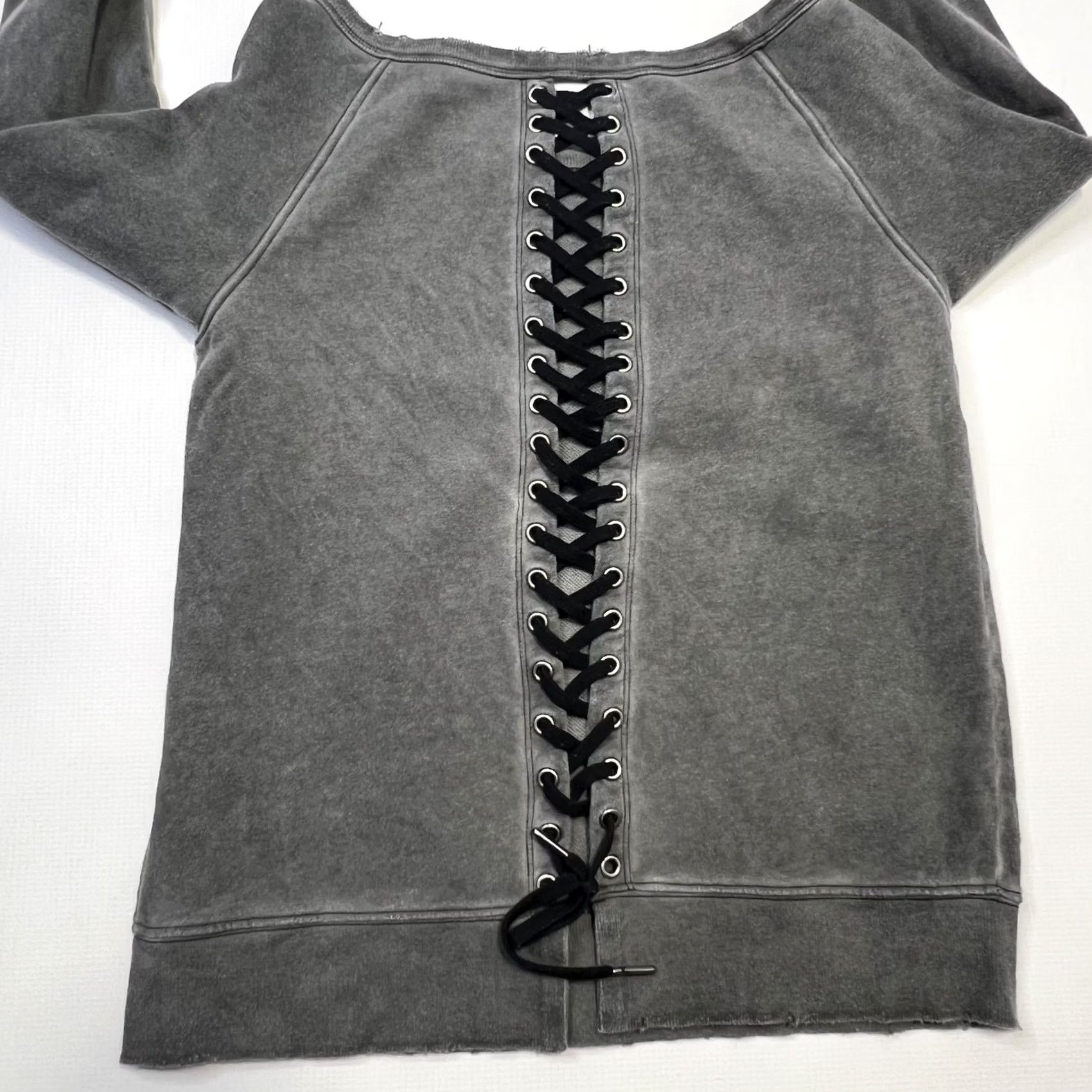 Vintage Pam & Gela Sweater Womens P Petite Gray Lace Up Back Pullover Long Sleeve Cotton Top Size S / US 4 / IT 40 - 6 Thumbnail