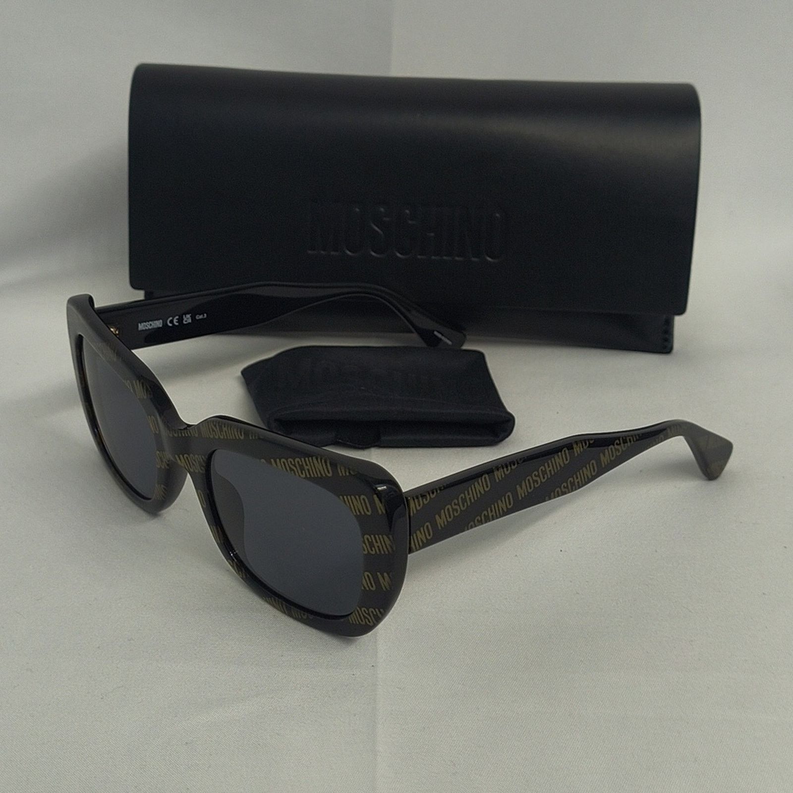 Moschino New Moschino Black and Gold Sunglasses Size ONE SIZE - 5 Thumbnail