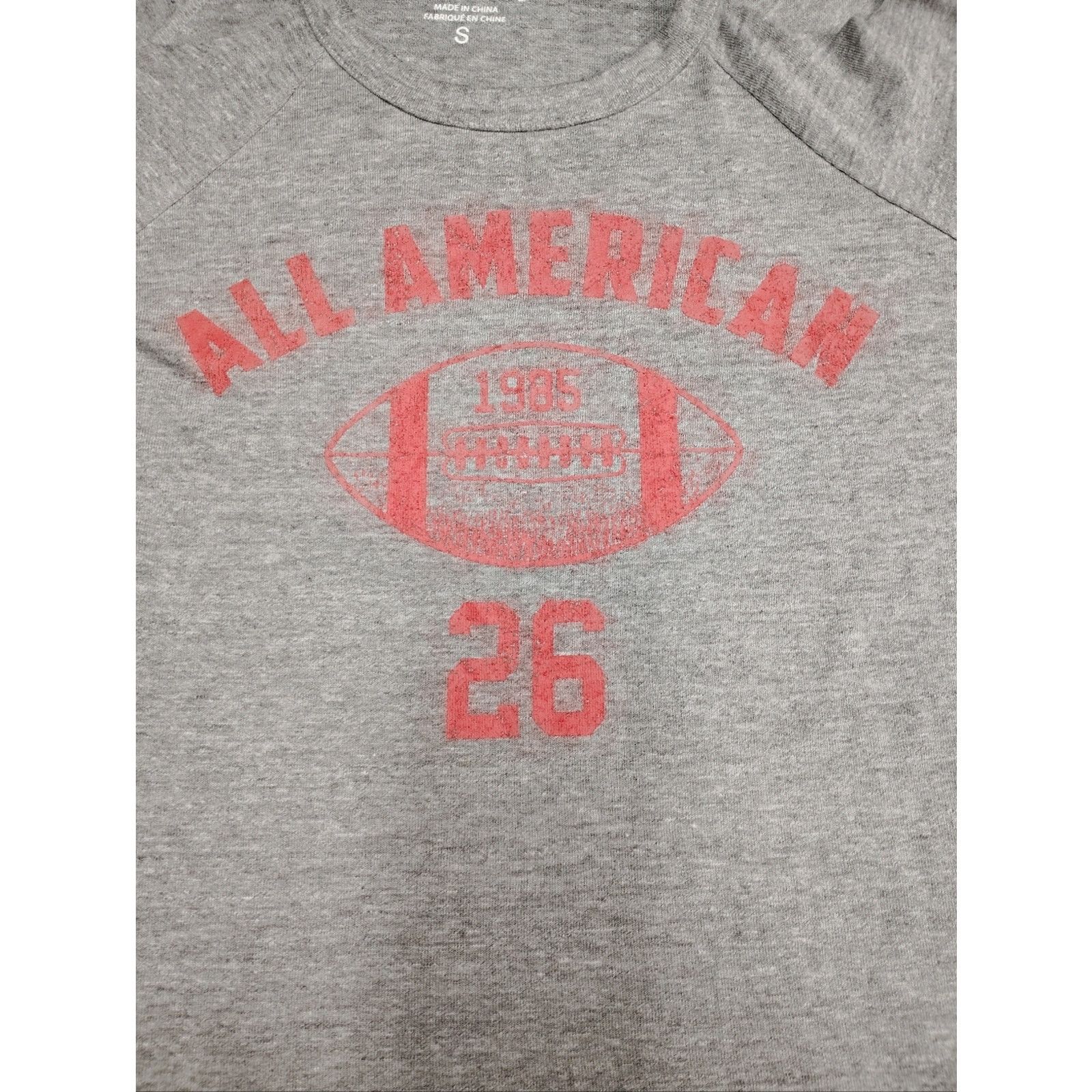 Chaser Brand Gray Cold Shoulder Tee w Red All American Football Graphic Size S / US 4 / IT 40 - 2 Thumbnail