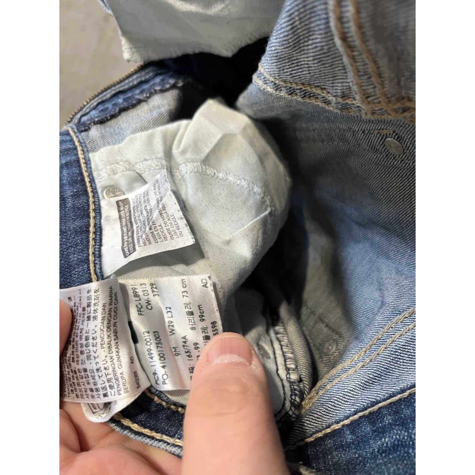 Levi's Levi’s 524 Jeans Womens Regular Jeans 29x32 Blue 90s City Retro Distressed Pockets Denim Cotton Logo Zipper Button Size 30" / US 8 / IT 44 - 6 Thumbnail