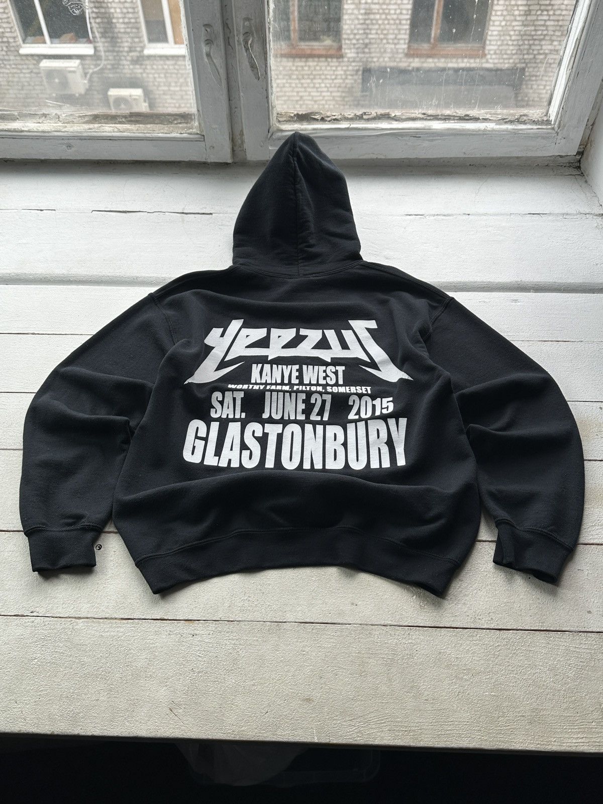 Other 🚨 YEEZUS KANYE WEST BAGGY BOXY SK8 HOODIE GLASTONBURY RARE Size US M / EU 48-50 / 2 - 1 Thumbnail