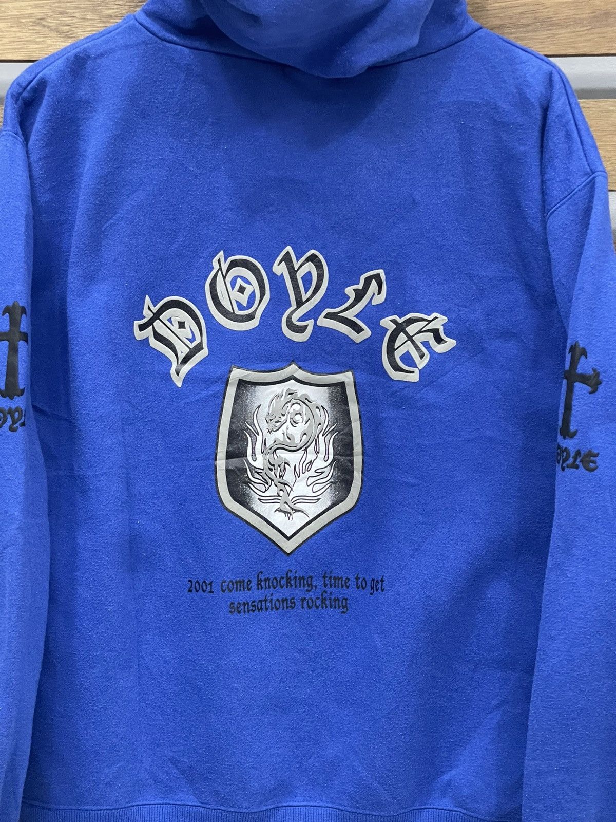 Vintage VINTAGE DOYLE Y2K Blue Cross Hoodie - "2001 Come Knocking" Size US XL / EU 56 / 4 - 8 Thumbnail