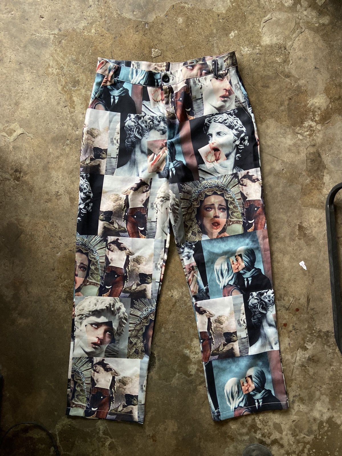 Japanese Brand Japanese multi painting arts baggy pants Size US 34 / EU 50 - 1 Thumbnail