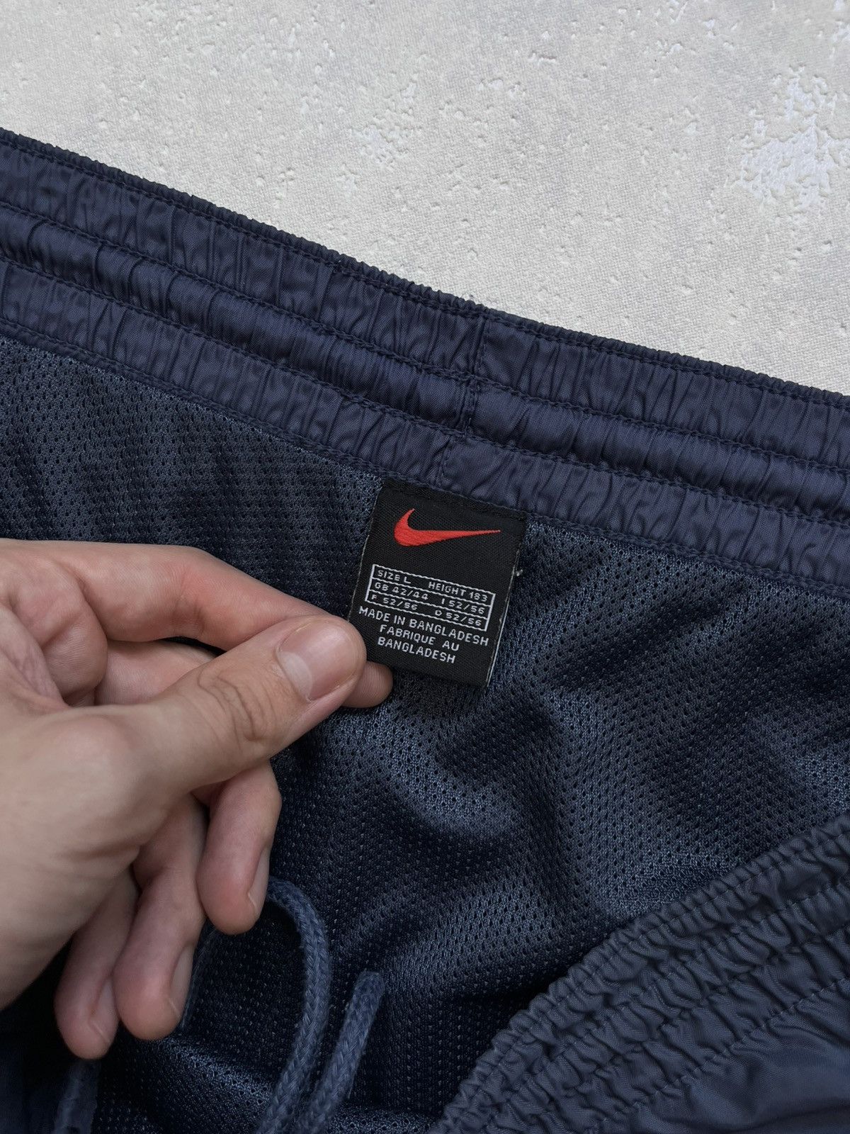 Nike 90’s NIKE RETRO BAGGY TRACK PANTS SWOOSH LOGO Y2K RARE Size US 34 / EU 50 - 3 Thumbnail