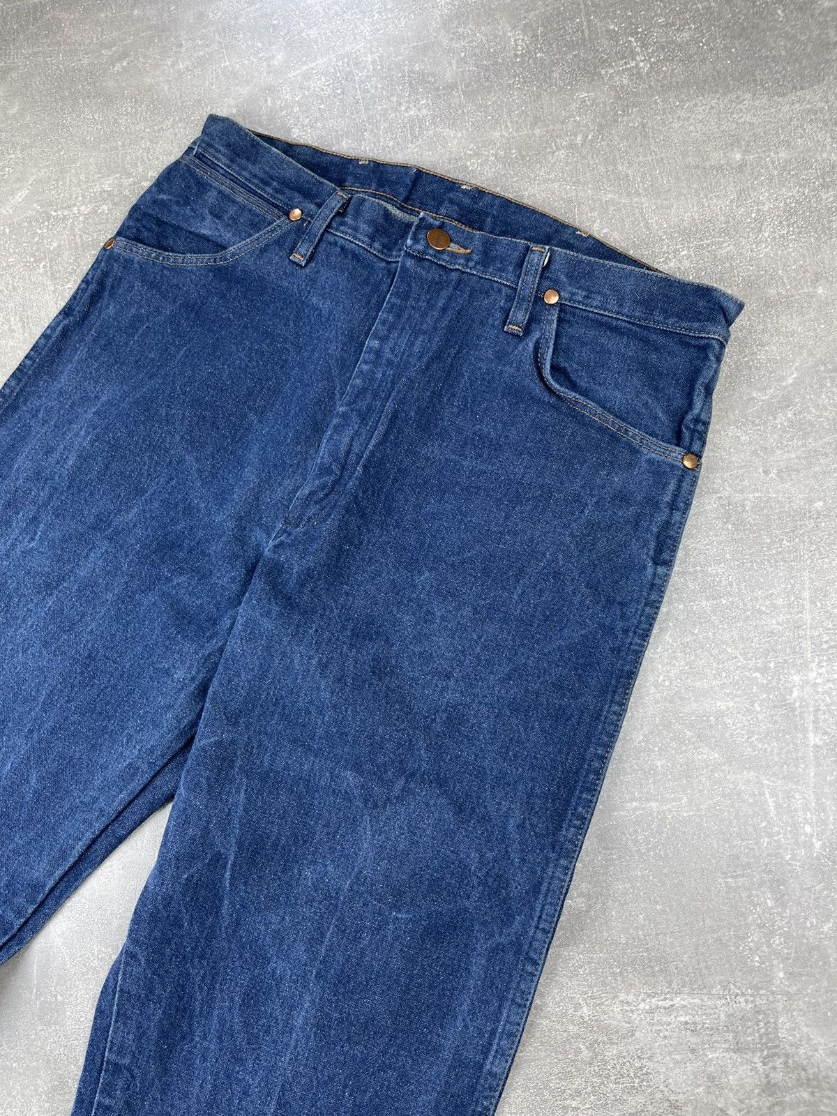 Vintage × Wrangler Rare! Vintage! Wrangler 80s Navy Blue Denim Jeans Size US 35 - 7 Thumbnail