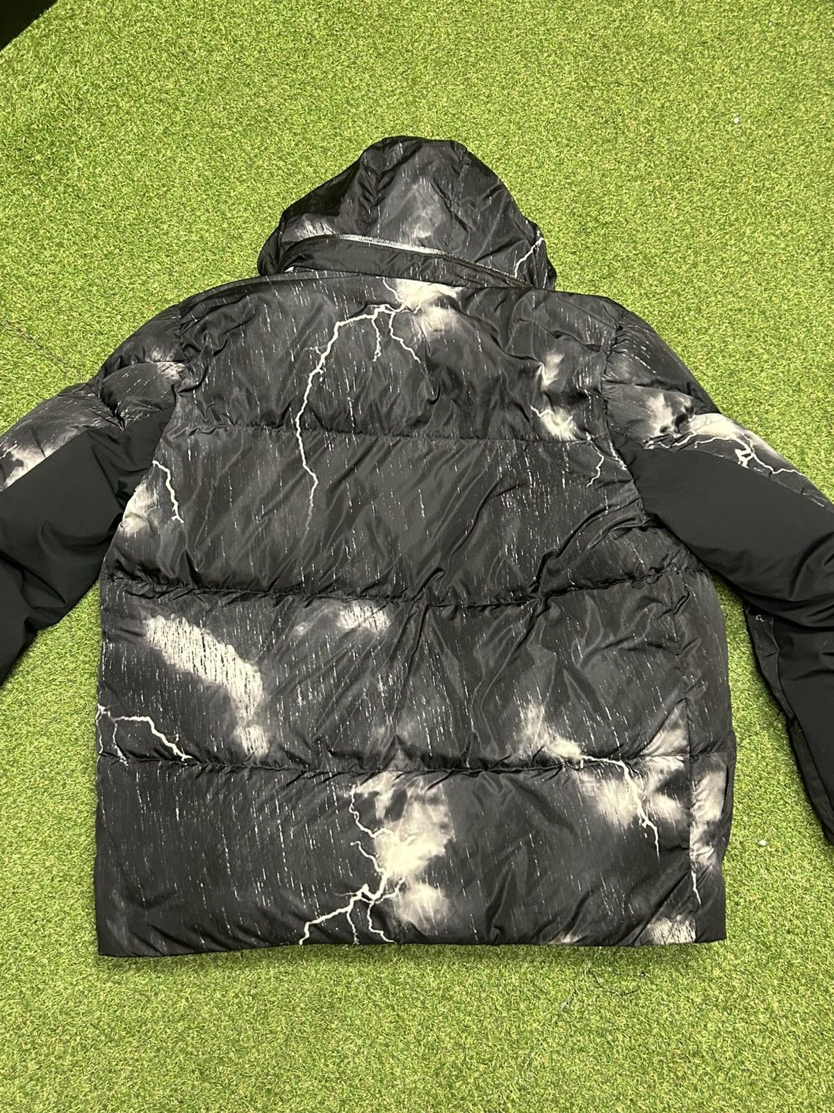 Moncler Moncler Black Down Fabas Lightning Bolt Puffer Jacket Size US XL / EU 56 / 4 - 14 Thumbnail