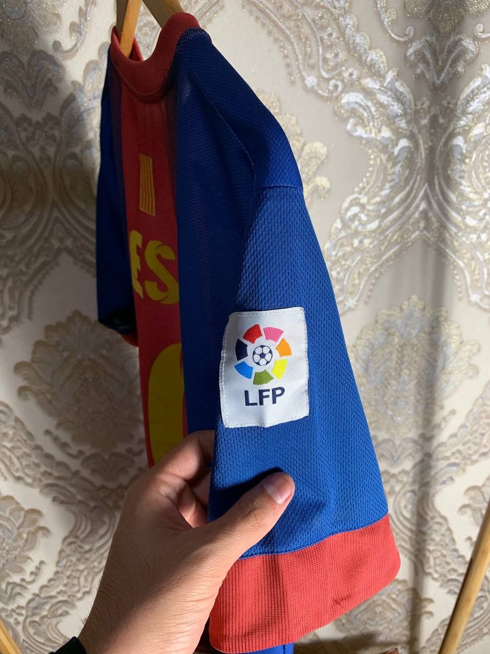 Vintage Very Rare Nike FC Barcelona Spain Soccer Jersey Retro Y2K Size US XL / EU 56 / 4 - 6 Thumbnail