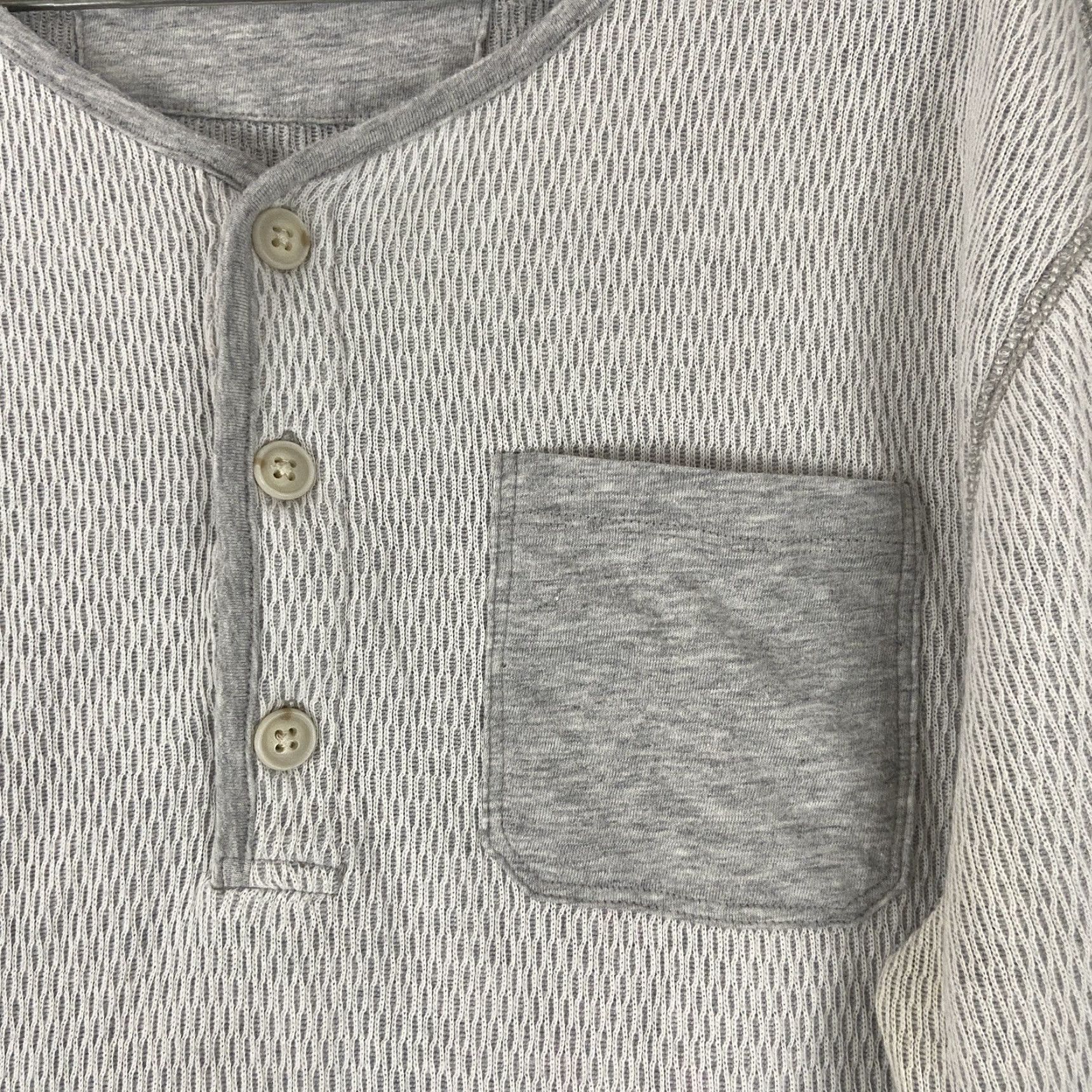 Banana Republic VINTAGE Banana Republic Shirt Men L Thermal Long Sleeve Gray 1/2 Button Up - 1/2 Button Up Shirt Men L Gray Thermal Size US L / EU 52-54 / 3 - 5 Thumbnail