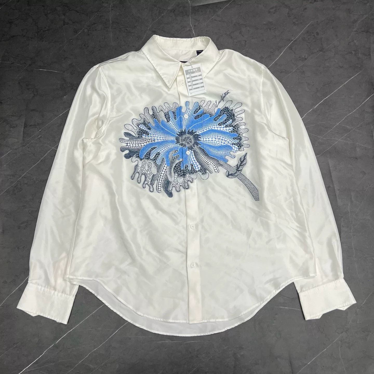 Yayoi Kusama Louis Vuitton Yayoi Kusama Psychedelic Flower Shirt Size US XXL / EU 58 / 5 - 1 Thumbnail