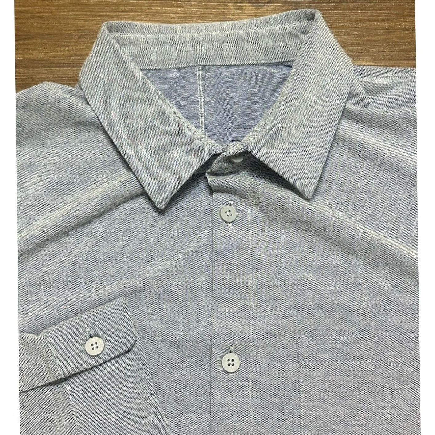 Lululemon Lululemon Commission Button-Up Light Blue Performance Stretch Office Shirt Sz L Men Button-Up Sleeve Missing (Stitchable) Collared Long Sleeve Black? Size US L / EU 52-54 / 3 - 3 Thumbnail