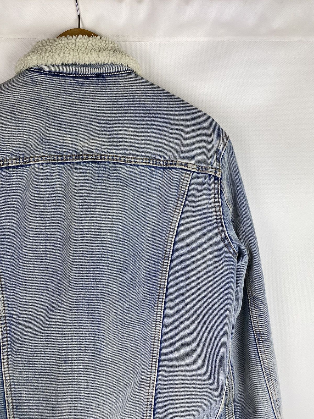 Levi's Levis Premium men’s Sherpa lined trucker jacket size S Size US S / EU 44-46 / 1 - 18 Thumbnail