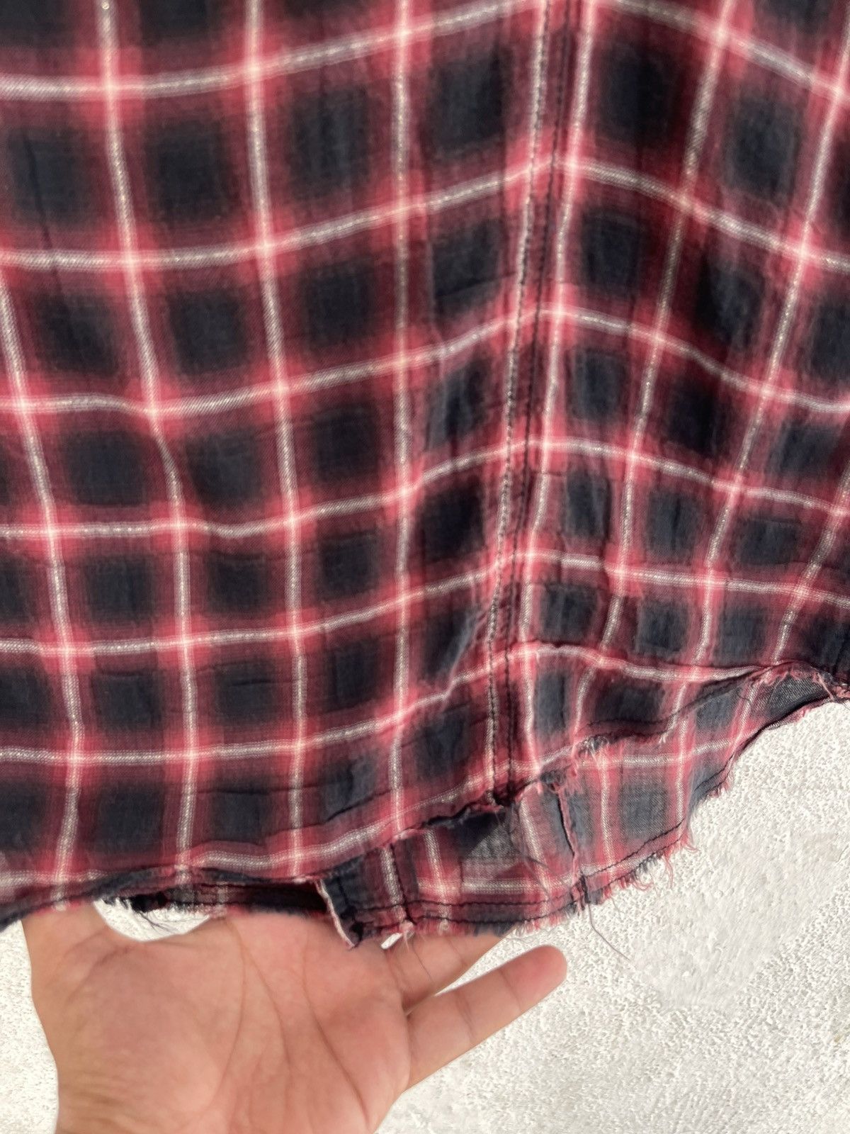 Le Grande Bleu (L.G.B.) LGB Shadow Distressed Plaid Tartan Long Flannel I6W9 Size US M / EU 48-50 / 2 - 15 Thumbnail