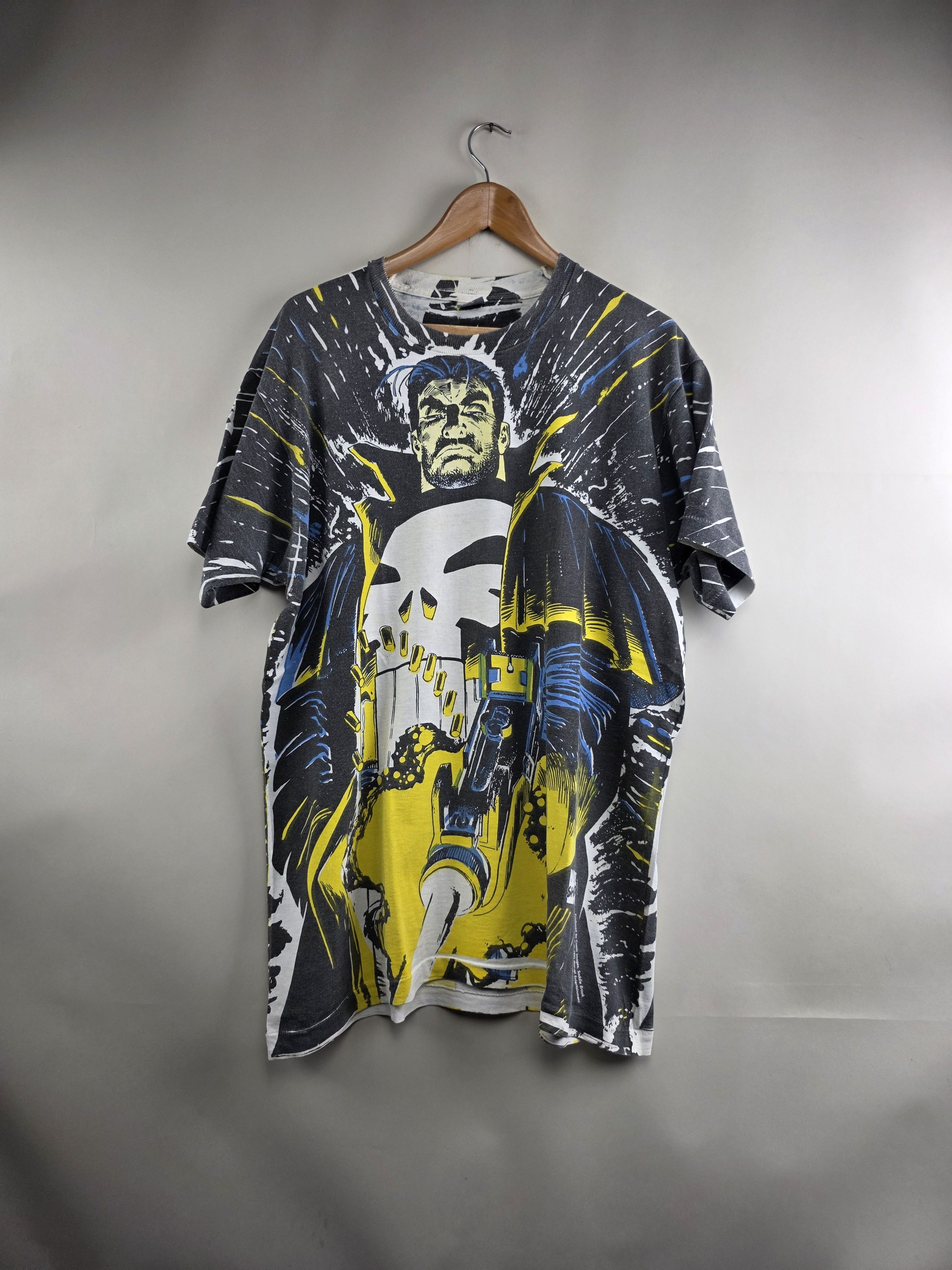 Marvel Comics × Vintage 1992 Marvel Comics Punisher Mega print XL 23" 31.5" Size US XL / EU 56 / 4 - 2 Thumbnail