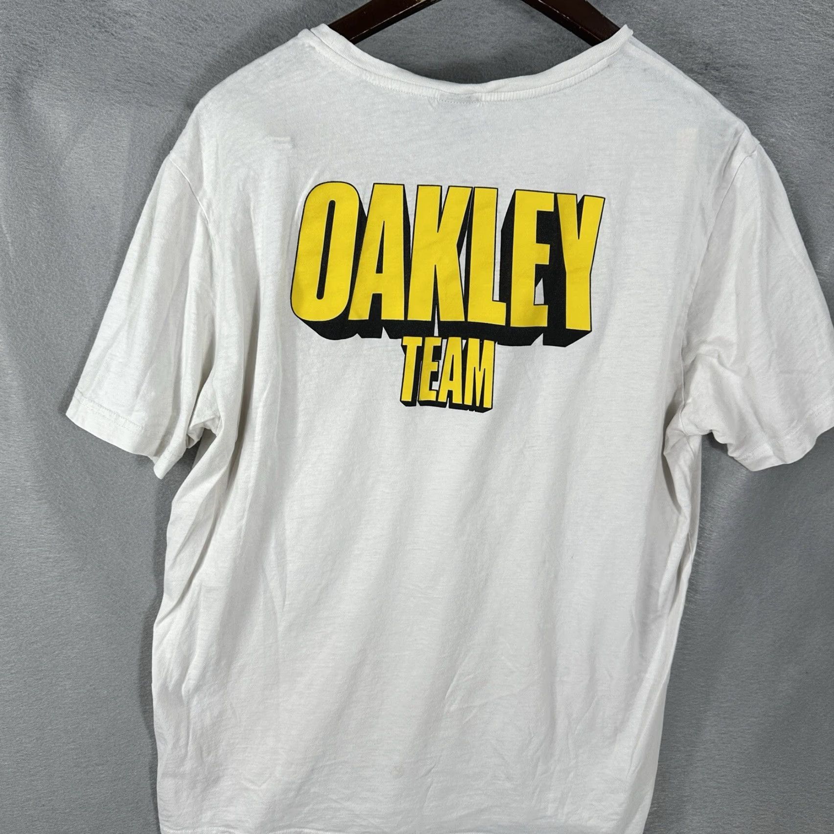 Oakley VINTAGE Oakley T-Shirt Logo Crew Neck 90s Double-Sided White XL Mens Size US XL / EU 56 / 4 - 4 Thumbnail