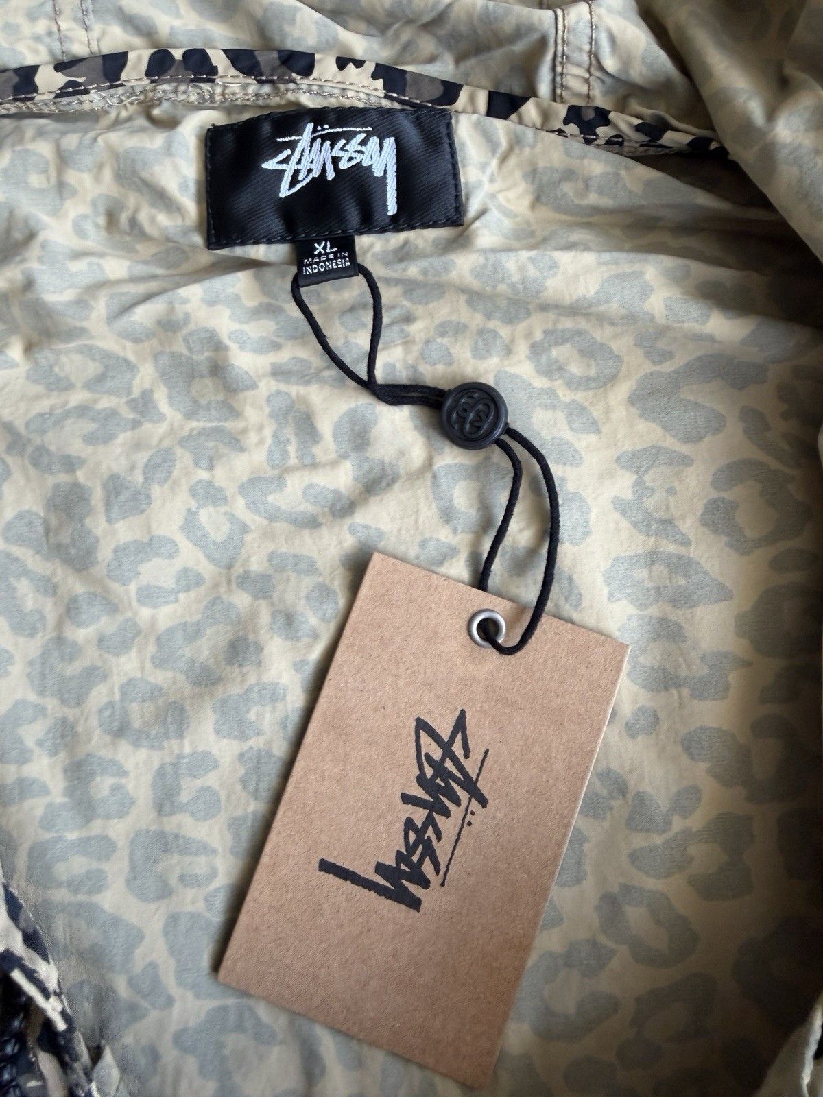 Stussy XL STUSSY Lightweight Hooded Jacket Cheetah Nylon Zip Up Size US XL / EU 56 / 4 - 5 Thumbnail