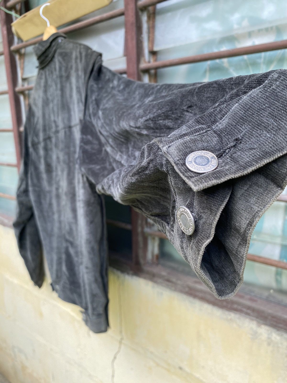 Undercover Undercover Jun Takahashi 98/99 Winter Detachable Small Parts Size US L / EU 52-54 / 3 - 10 Thumbnail
