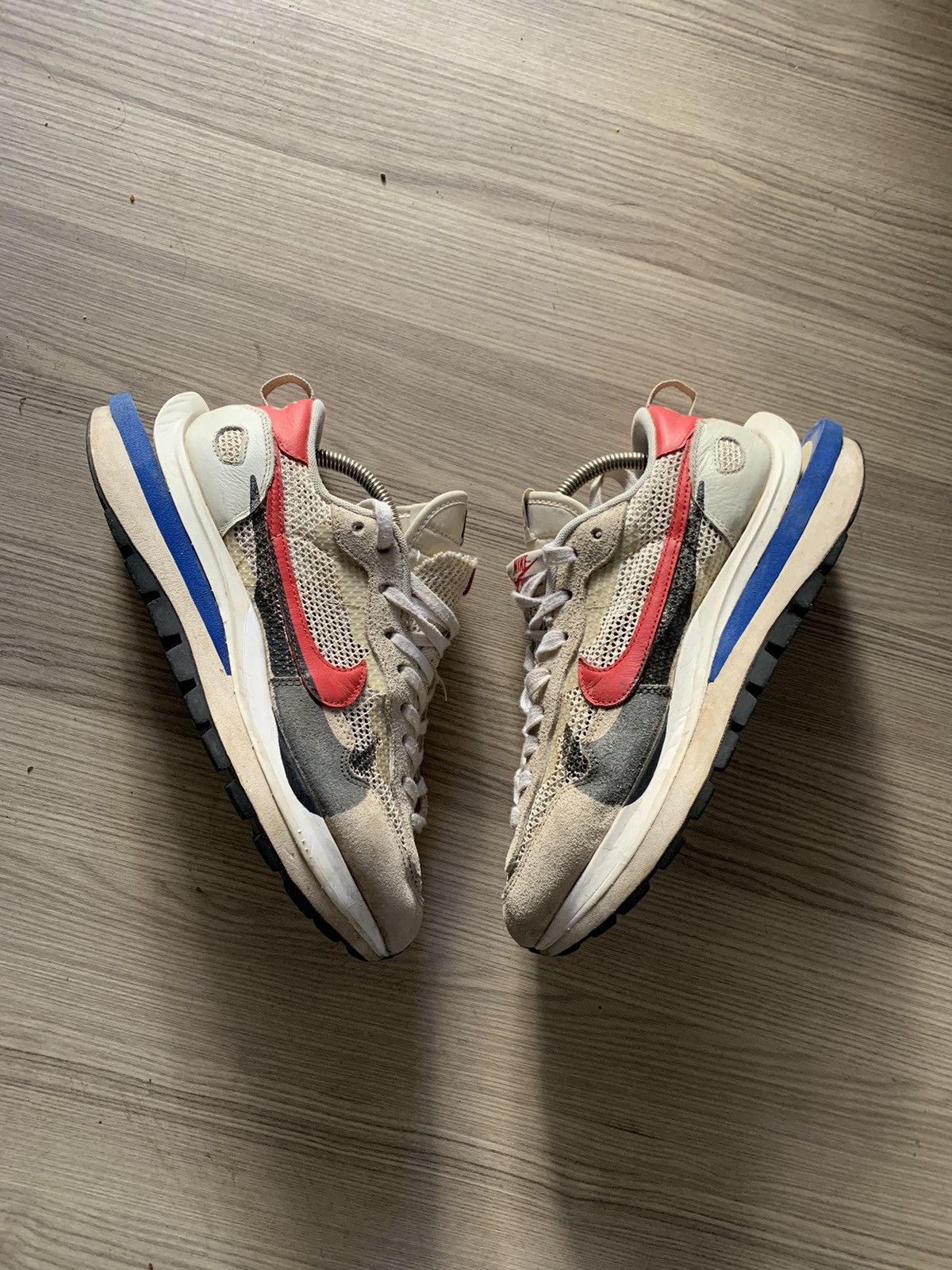 Nike × Sacai Nike x Sacai VaporWaffle Sport Fuchsia Game Royal sneaker Size US 9 / EU 42 - 1 Thumbnail