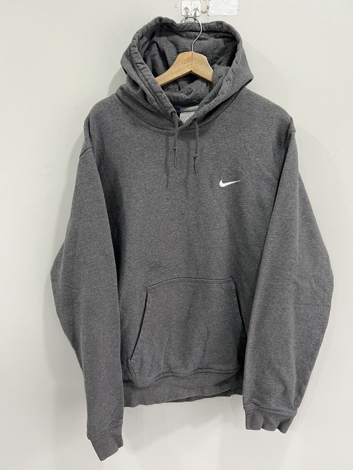 Nike Vintage Y2K Nike Swoosh Hoodie Sweater check Size US XL / EU 56 / 4 - 1 Thumbnail