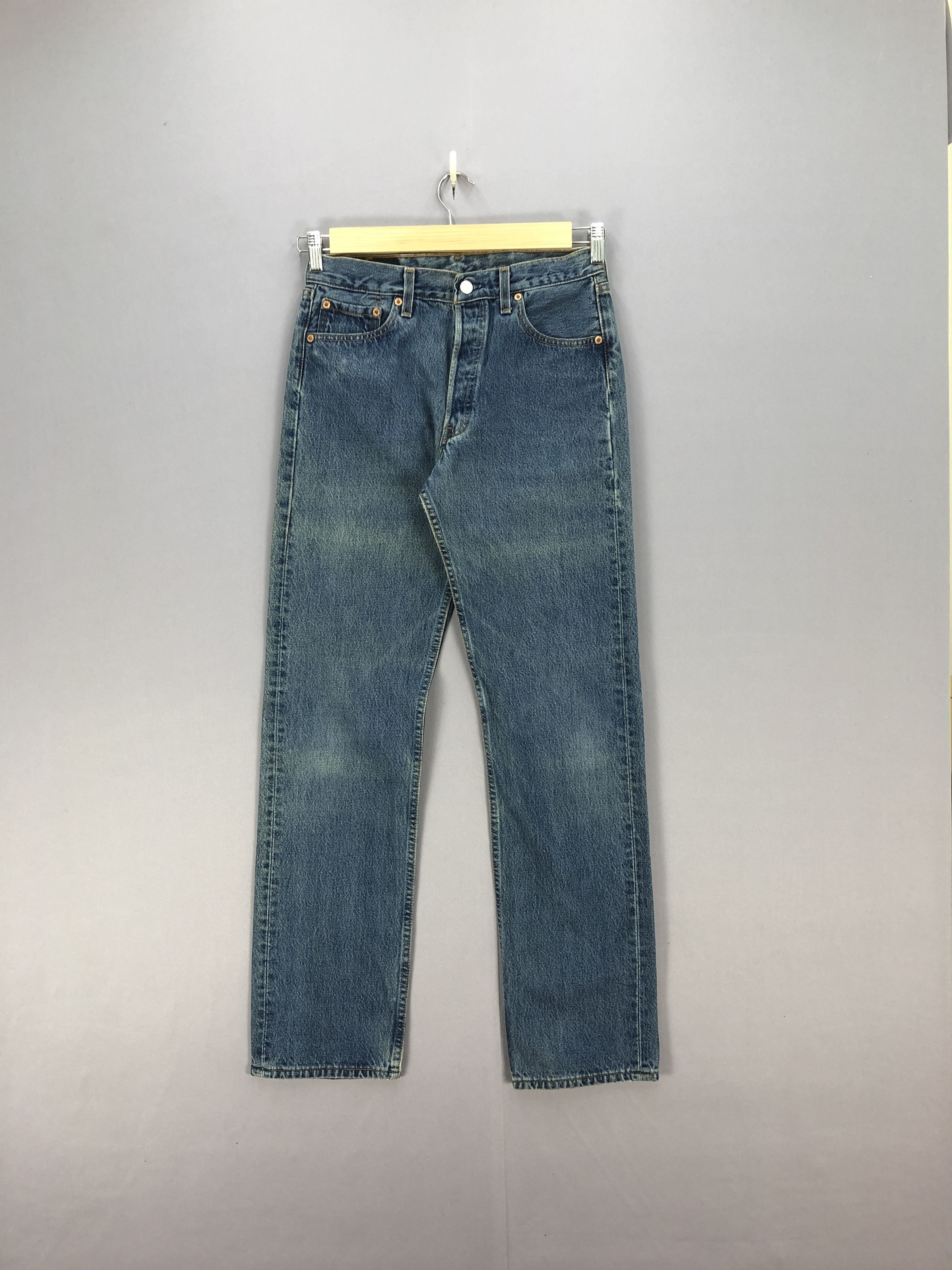 Jean × Levi's × Vintage Vintage Levis 501 Blue Jeans Levi's Faded Stone Wash Denim Size 28" / US 6 / IT 42 - 1 Thumbnail