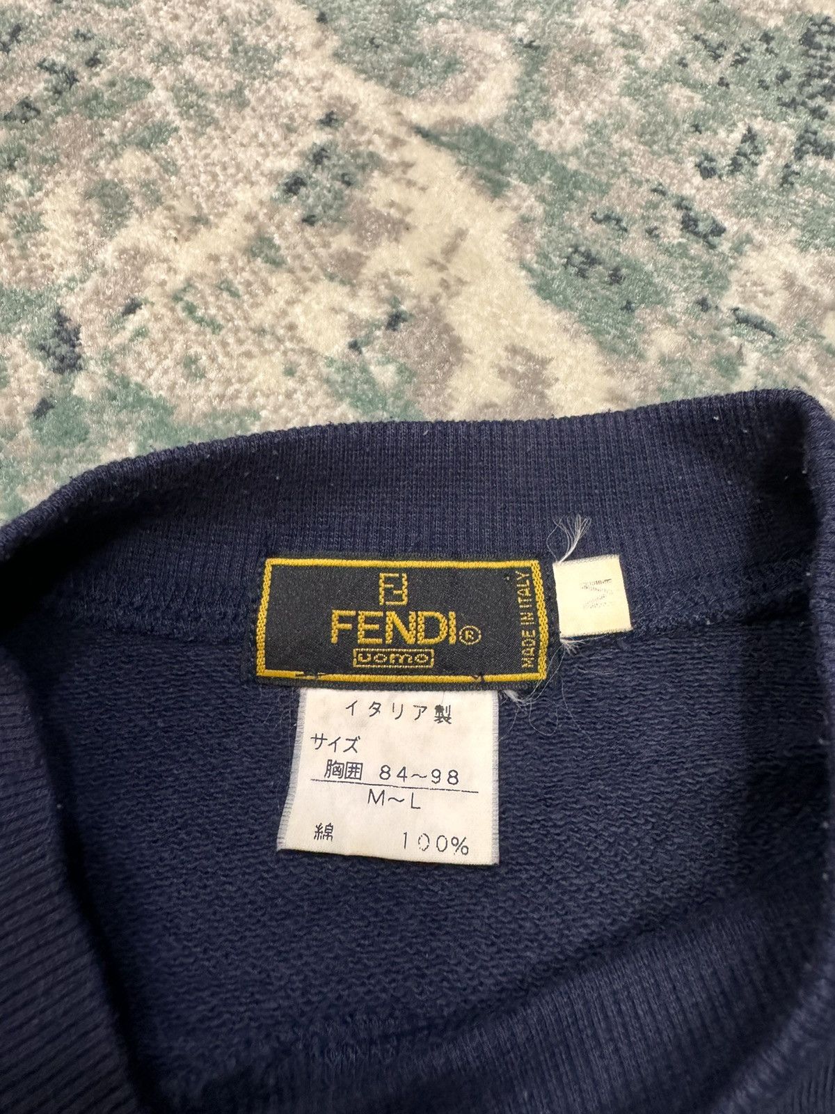 Fendi VINTAGE FENDI ROMA ITALY SPELLOUT SWEATSHIRT PULLOVER Size US M / EU 48-50 / 2 - 7 Thumbnail