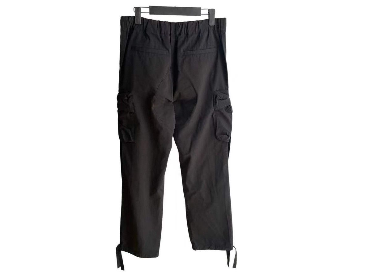 Louis Vuitton Louis Vuitton SS20 3D Nylon Cargo Pants By Virgil Size US 34 / EU 50 - 2 Thumbnail