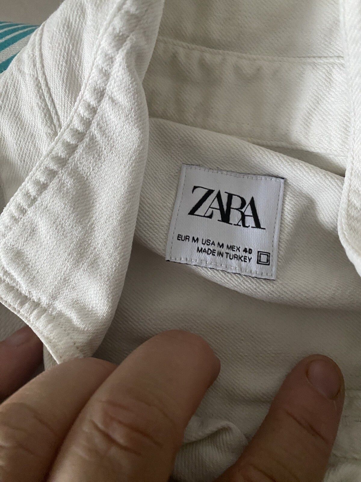 Other Zara Mens Denim Shirt Ivory Size M Sk83 Size US M / EU 48-50 / 2 - 4 Thumbnail