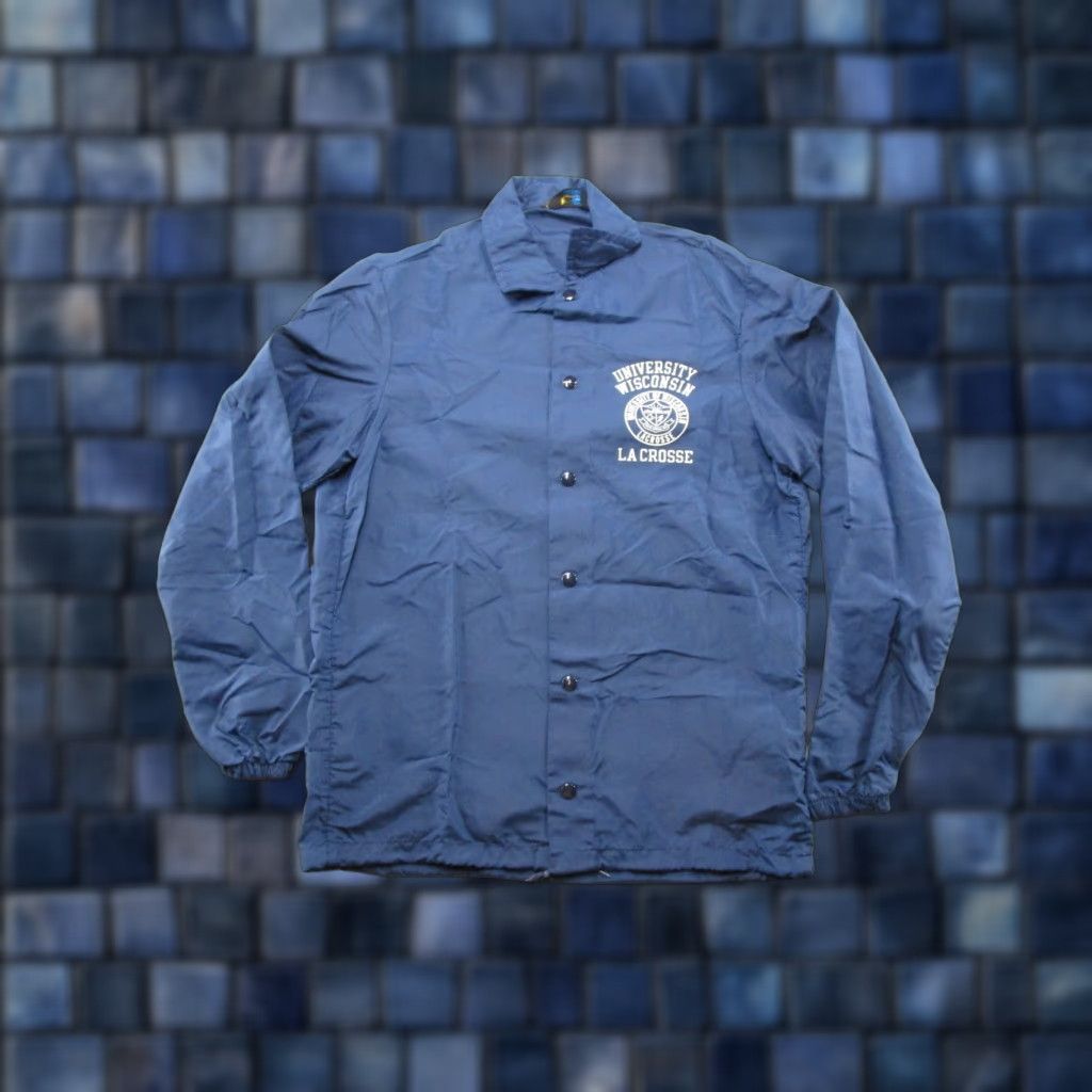 Champion VTG Champion Running Man UWL University of La Crosse Button Up Jacket Men L Blue Nylon Polyester Windbreaker Vintage Yes Size US L / EU 52-54 / 3 - 1 Thumbnail