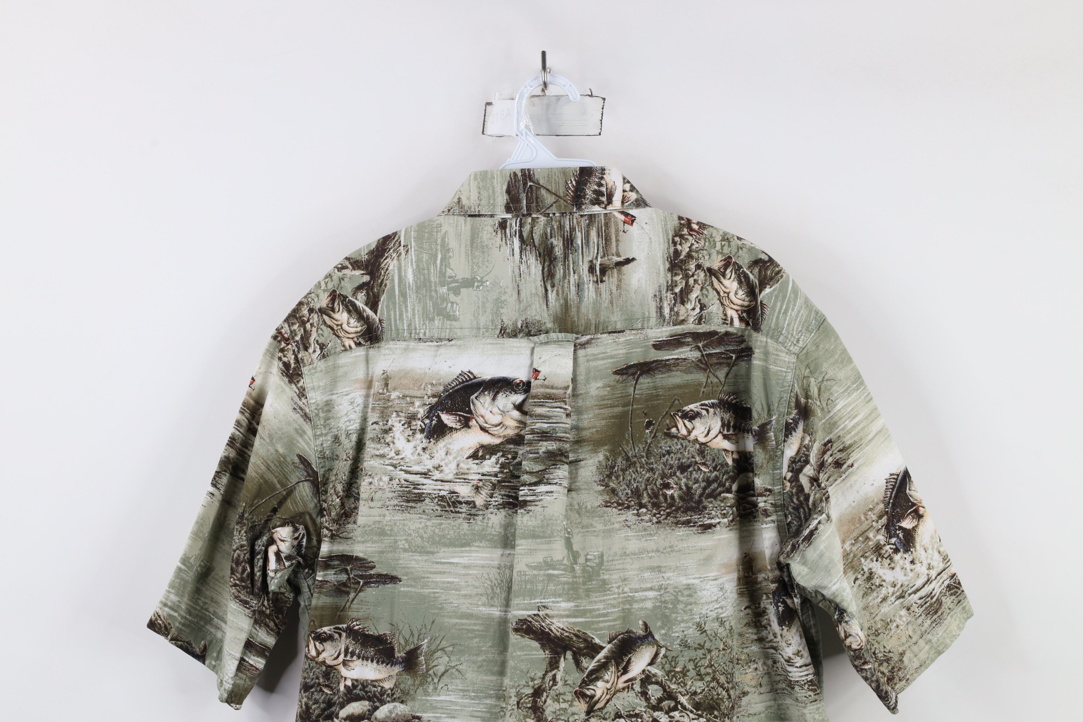 Vintage Vintage 90s Streetwear Fishing All Over Print Button Shirt Size US L / EU 52-54 / 3 - 10 Thumbnail