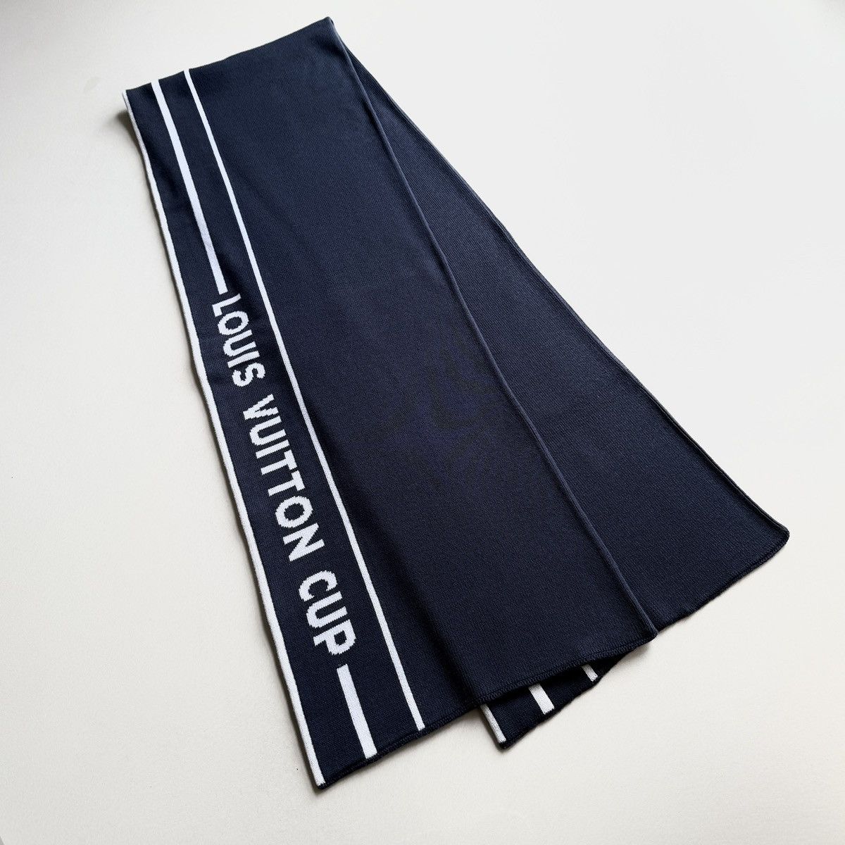 Louis Vuitton Louis Vuitton Cup Scarf Size ONE SIZE - 4 Thumbnail