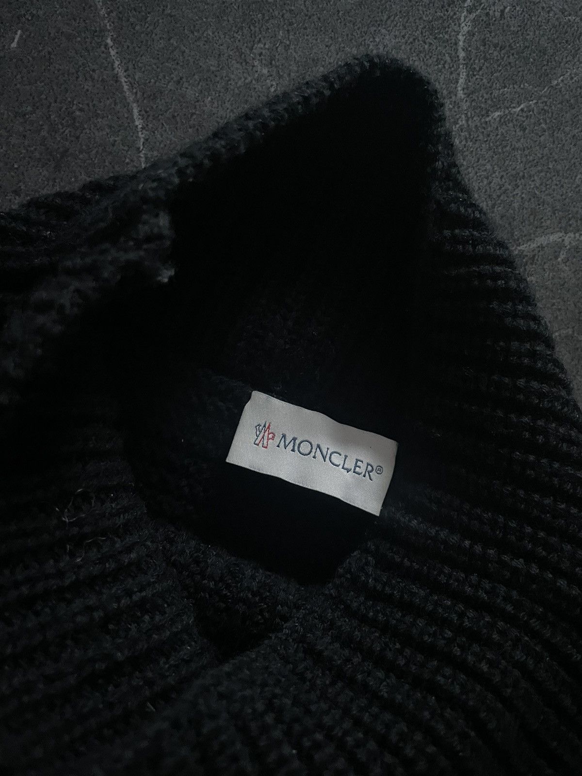 Moncler × Vintage Vintage Woman Sweater Moncler Size M/L Size L / US 10 / IT 46 - 4 Thumbnail