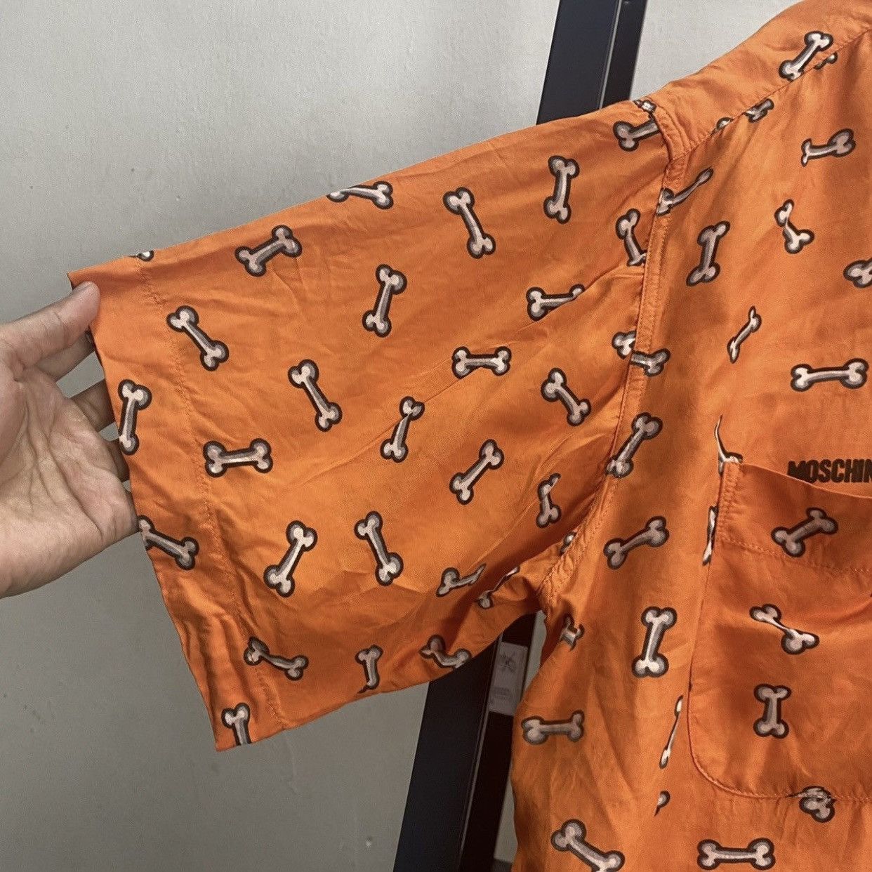 Moschino Moschino All Over Print Bone Shirt - Vintage Archive - Size US M / EU 48-50 / 2 - 9 Thumbnail