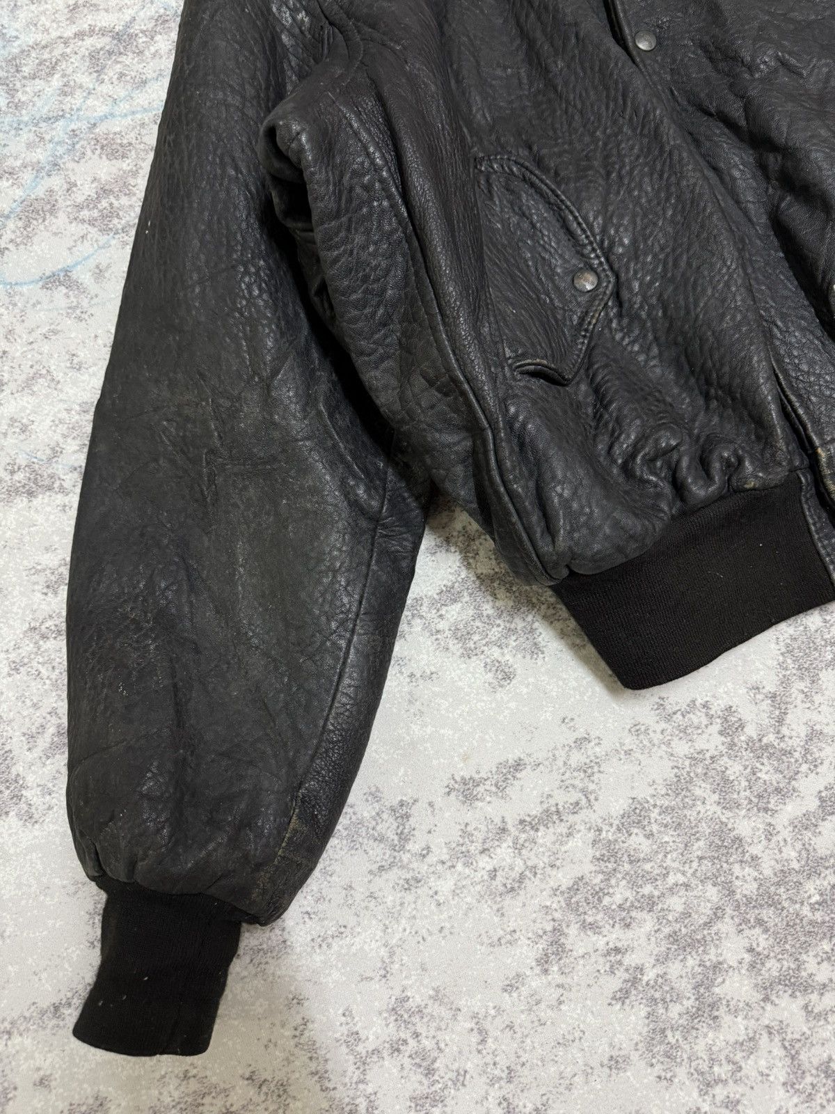 Genuine Leather Vintage 80s SINGULIER AIR MAIL FLIGHT BOMBER JACKET LEATHER Size US XL / EU 56 / 4 - 4 Thumbnail