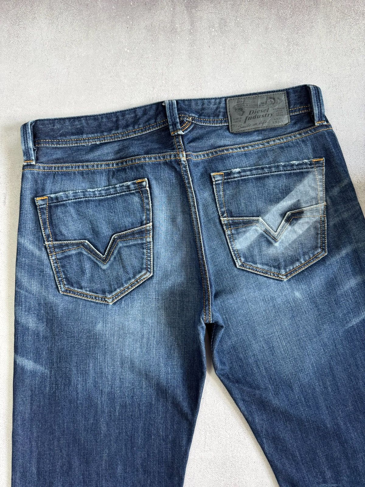Diesel Diesel Big Logo Denim Pants Jeans Vintage 90s Japanese Y2K Size US 32 / EU 48 - 3 Thumbnail