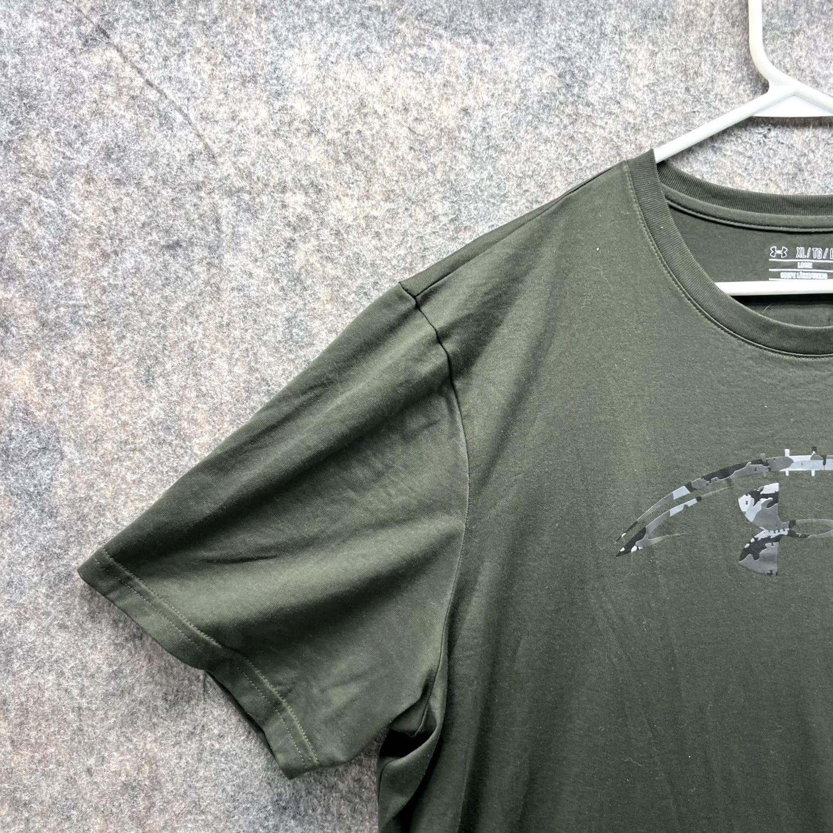 Under Armour Under Armour Shirt Men XL Green Camouflage Short Sleeve Crew Neck HeatGear Athletic Regular Fit Size US XL / EU 56 / 4 - 3 Thumbnail