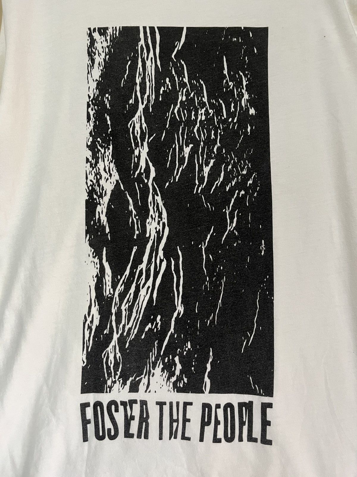Band Tees Foster the people T-Shirt Sz. M Size US M / EU 48-50 / 2 - 3 Thumbnail