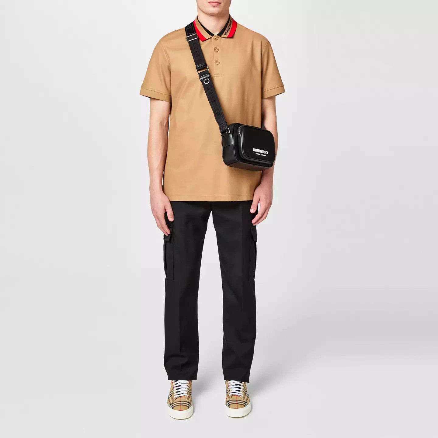 Burberry o1g2r1mq0426 Logo Polo Shirt in Camel Size US XXL / EU 58 / 5 - 5 Thumbnail