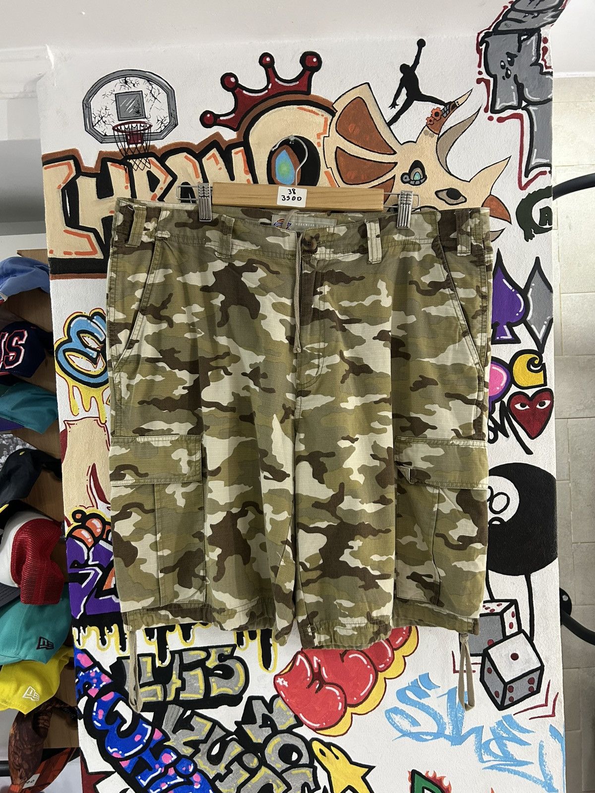 Dickies × Vintage Dickies Camo Cargo Shorts Size US 38 / EU 54 - 1 Thumbnail
