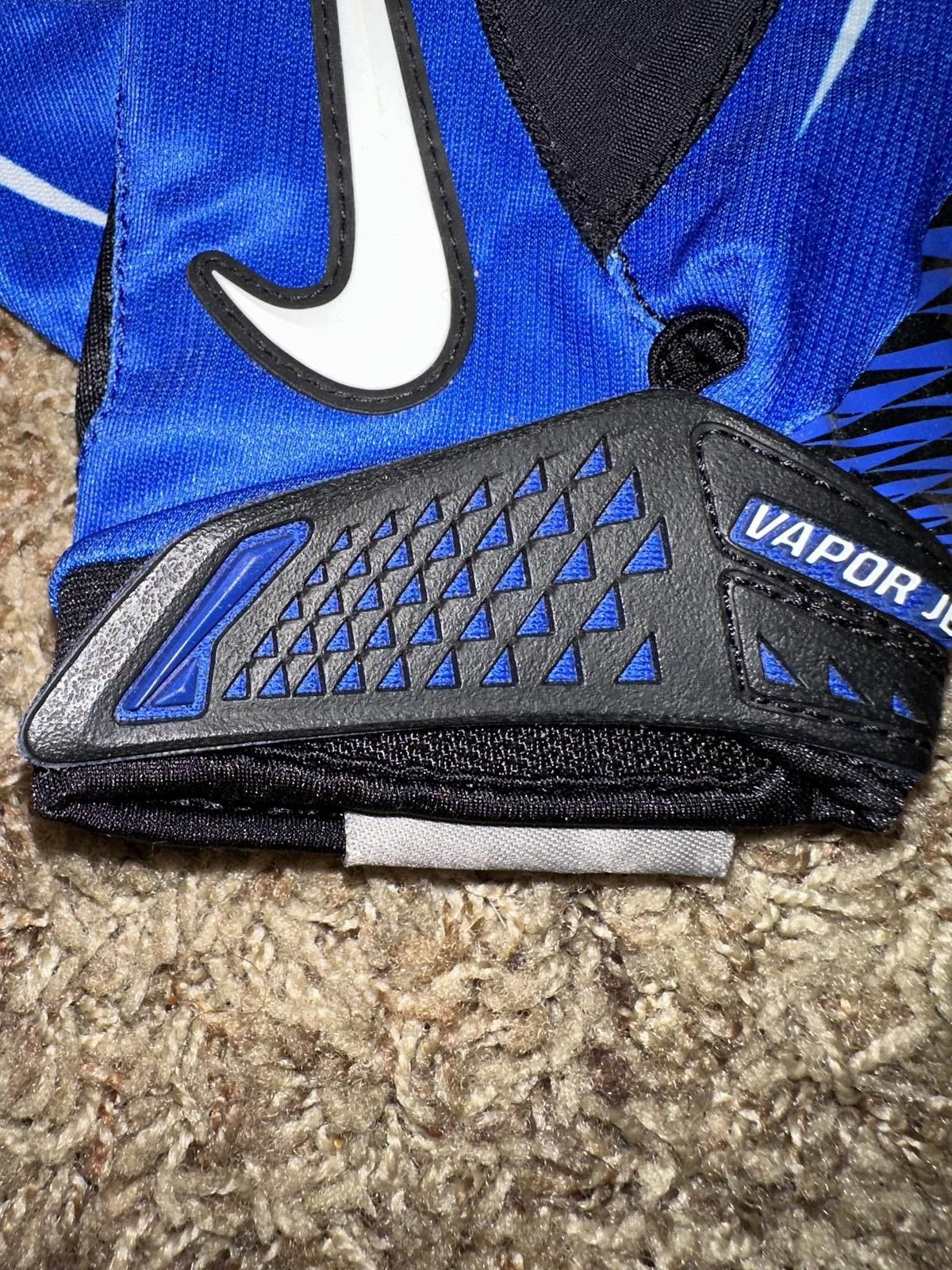 Nike VINTAGE Nike Men’s VaporJet Magnigrip Football Receiver Blue Gloves 2009 Size ONE SIZE - 8 Thumbnail