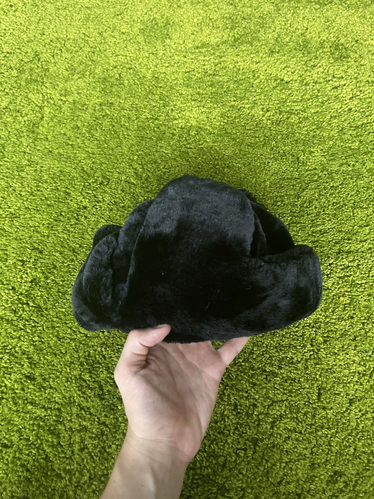 Designer Y2K fuzzy faux fur Ushanka trapper / checker hat Japanese Size 30 - 7 Thumbnail