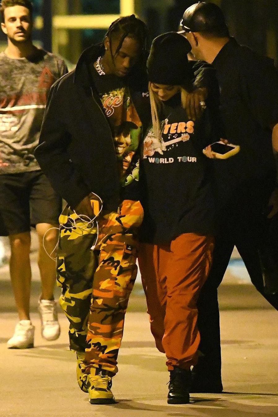 Vintage Travis Scott-Inspired Two-Tone Camo Pants – Size Large Size US 36 / EU 52 - 3 Thumbnail