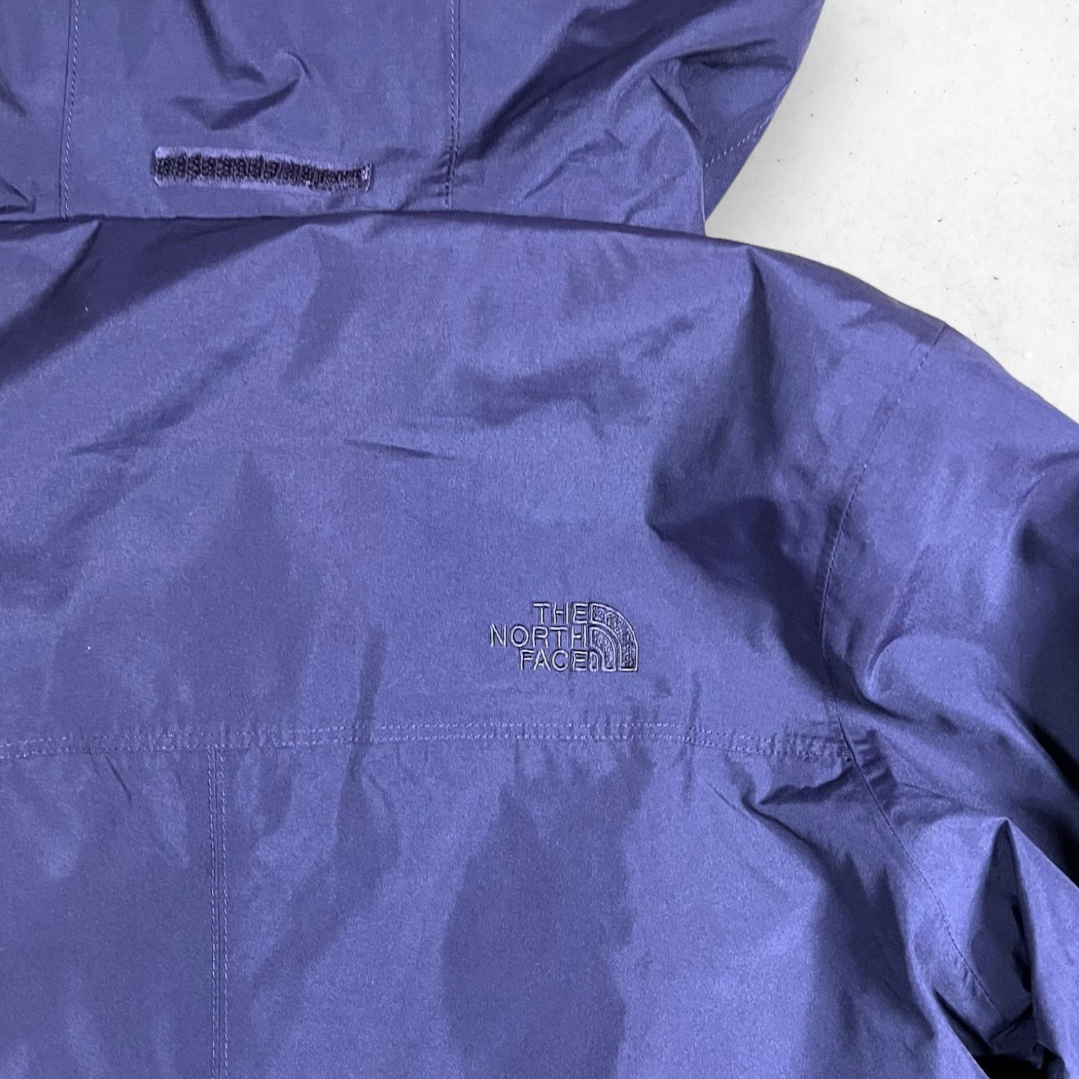 The North Face The North Face Dark Purple Dryvent Jacket Women's M Rain Size M / US 6-8 / IT 42-44 - 9 Thumbnail