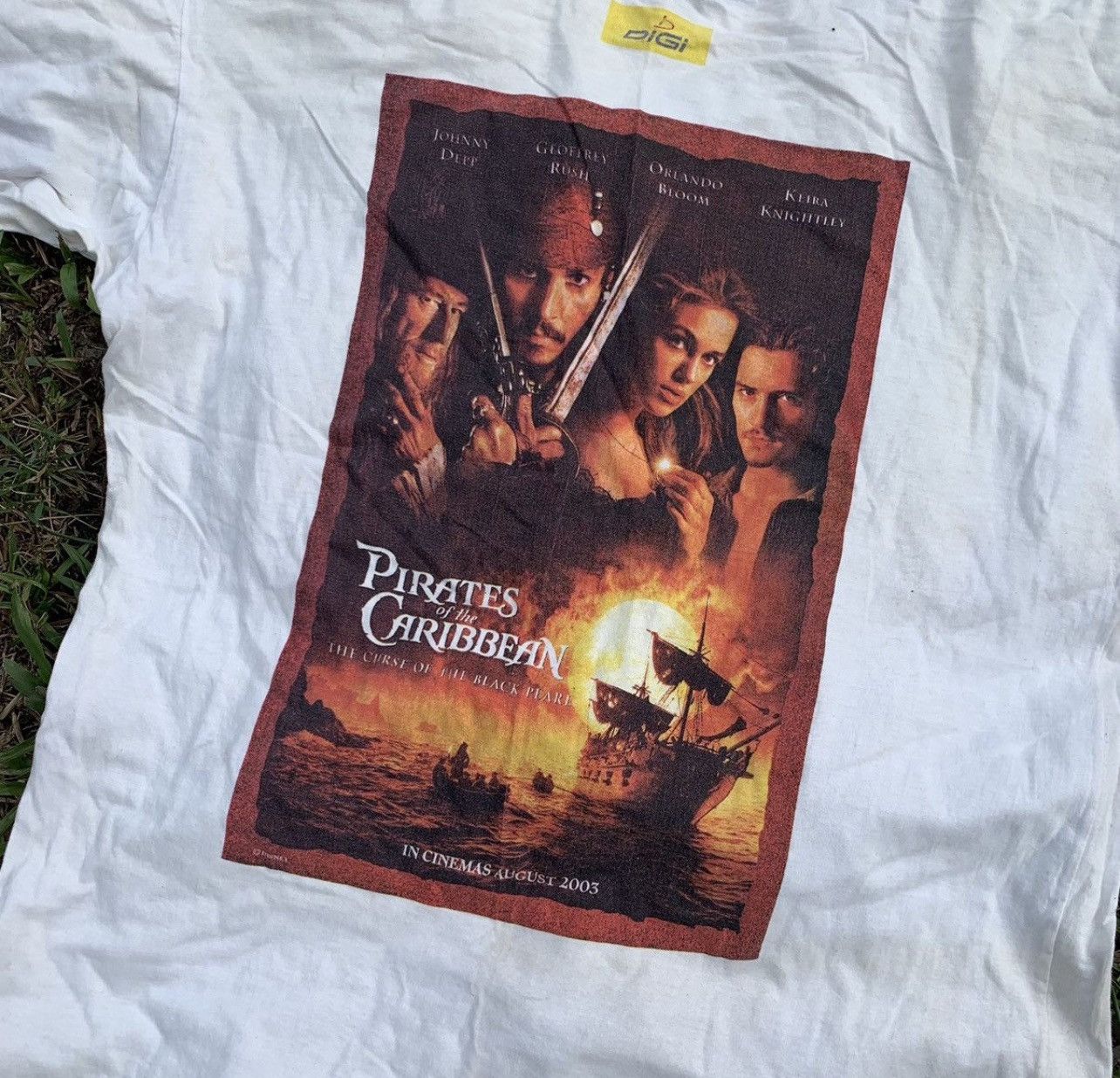 Vintage Vintage Y2K Pirates Of Caribbean 2003 Movie Promo Tee Size US M / EU 48-50 / 2 - 2 Thumbnail