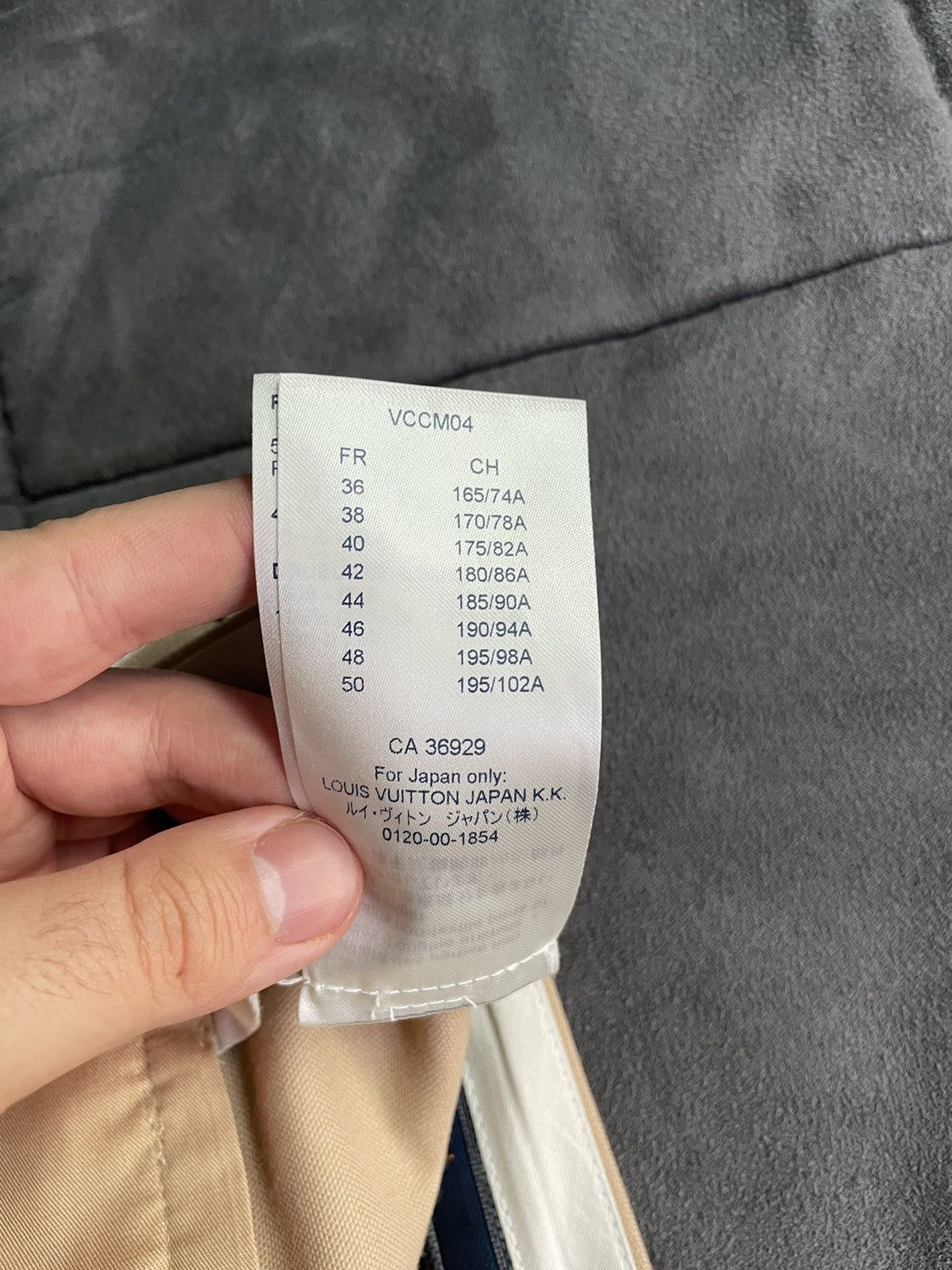 Louis Vuitton Louis Vuitton Pleated Pants With Piping Detail Size US 36 / EU 52 - 14 Thumbnail