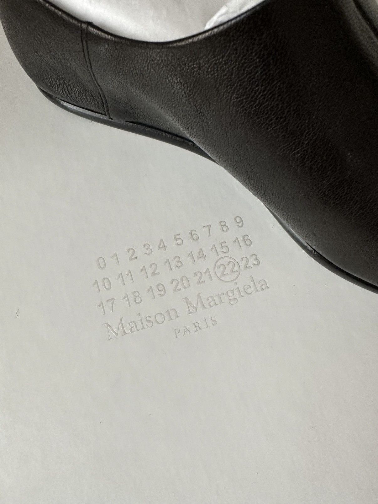 Maison Margiela Maison Margiela Tabi Babouches/Slip Ons Size US 6 / EU 39 - 6 Thumbnail