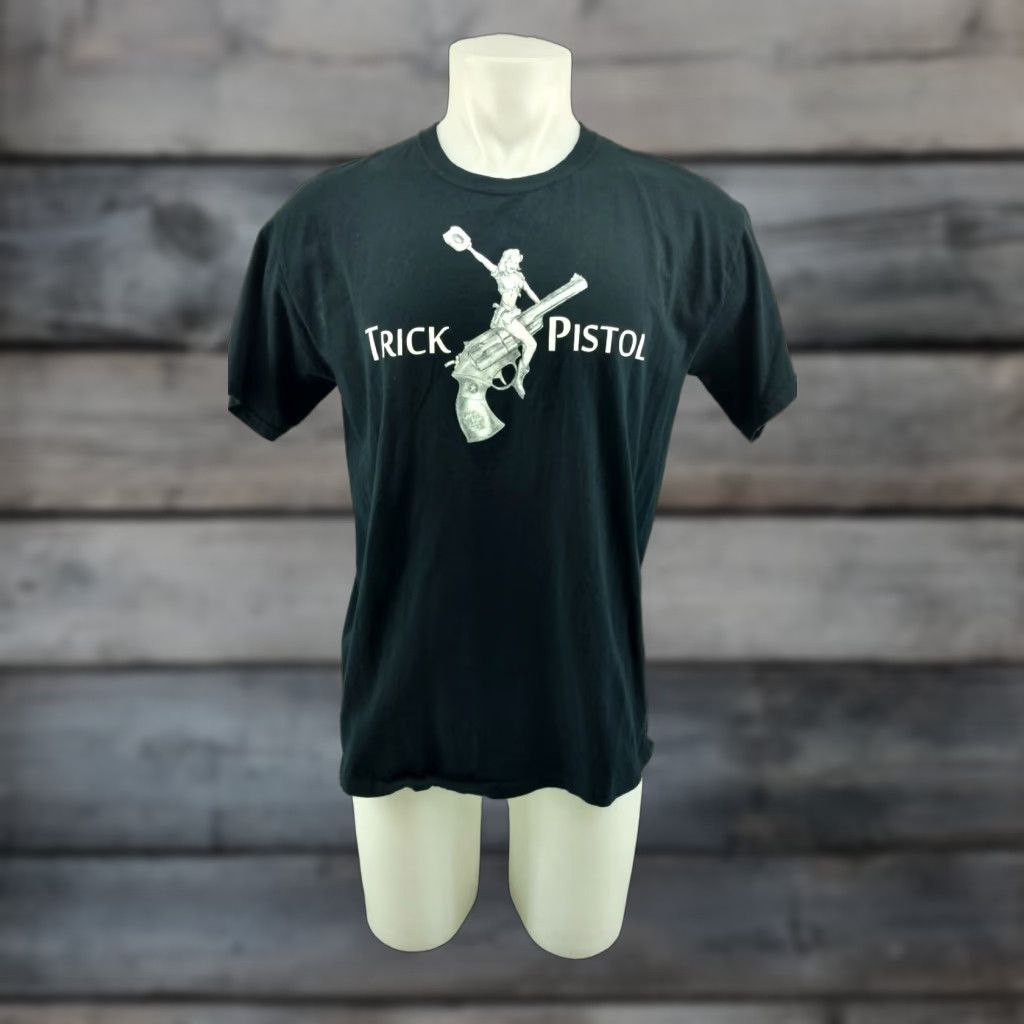 Gildan Gildan Trick Pistol Band T Shirt Black Large Mens Graphic Tee Short Sleeve 100% Cotton Regular Fit Size L Size US L / EU 52-54 / 3 - 1 Thumbnail