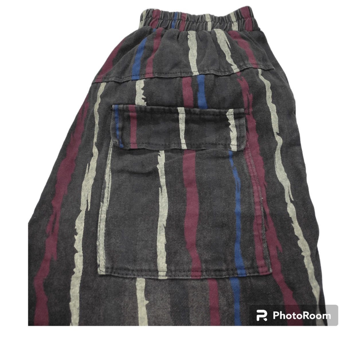 Vintage VINTAGE JAPANESE ABSTRACT STRIPE TAPERED PANTS Size 28" / US 6 / IT 42 - 6 Thumbnail