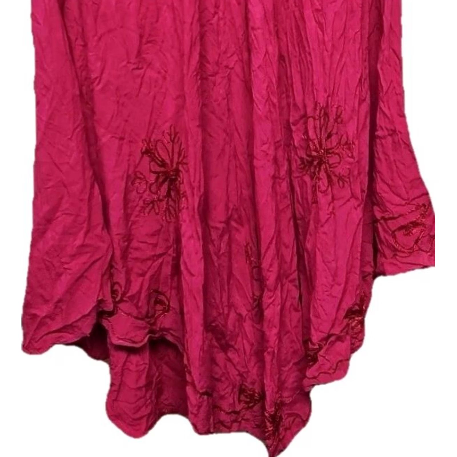 Rivieras Riviera Sun Pink Embroidered Boho Tunic Dress Women’s Plus 3X Pullover Scoop Neck Knee Length Rayon Floral Embroidered Bohemian Style Womens Size XXL / US 16-18 / IT 52-54 - 4 Thumbnail