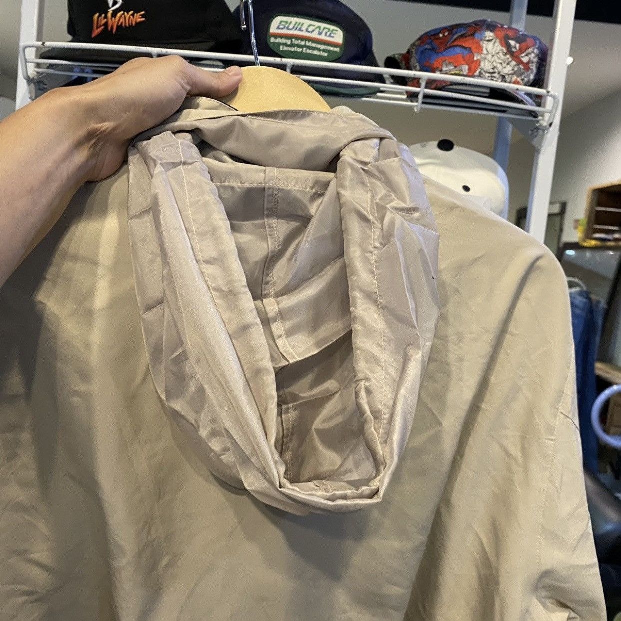 Gianni Valentino vintage Gianni Valentino light jacket with embroidered logo Size US M / EU 48-50 / 2 - 13 Thumbnail