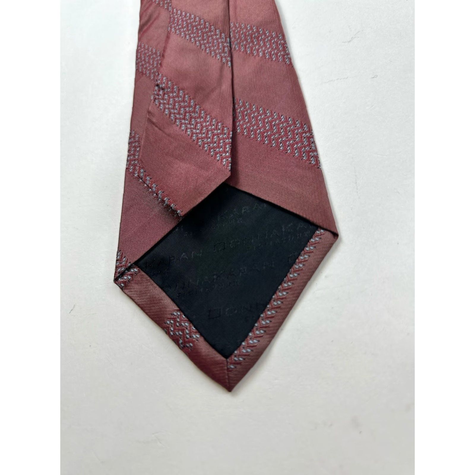 Donna Karan Vintage Donna Karan Neck Tie Men’s 56” Red Striped Silk USA Size ONE SIZE - 6 Thumbnail