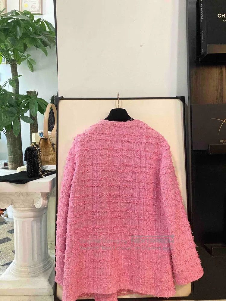 Chanel Chanel Pink bow double-breasted jacket Size XS / US 0-2 / IT 36-38 - 2 Thumbnail